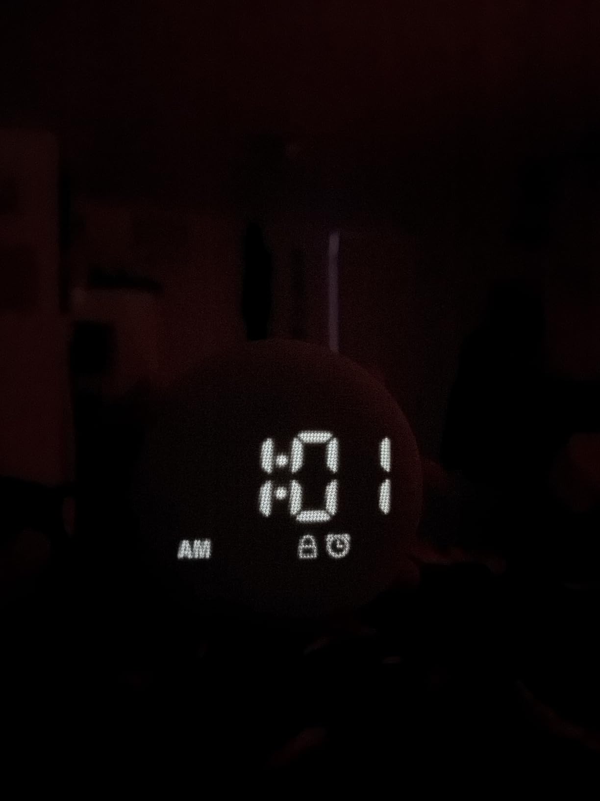 SolaceRise Extra Loud Alarm Clock Vibrating Bed Shaker for Heavy Sleepers | Auto-Dim Digital Clock for Hearing Impaired Deaf - Portable Rechargeable Battery for Bedroom Travel Dorm - Putty customer photo 1