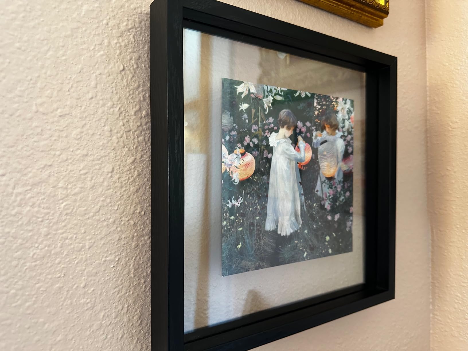 MUYE 12x16 Floating picture Frames Set of 2, Double Glass Frame, Display Any Size Photo up to 12x16, Wall Mount or Tabletop Standing, Black customer photo 1