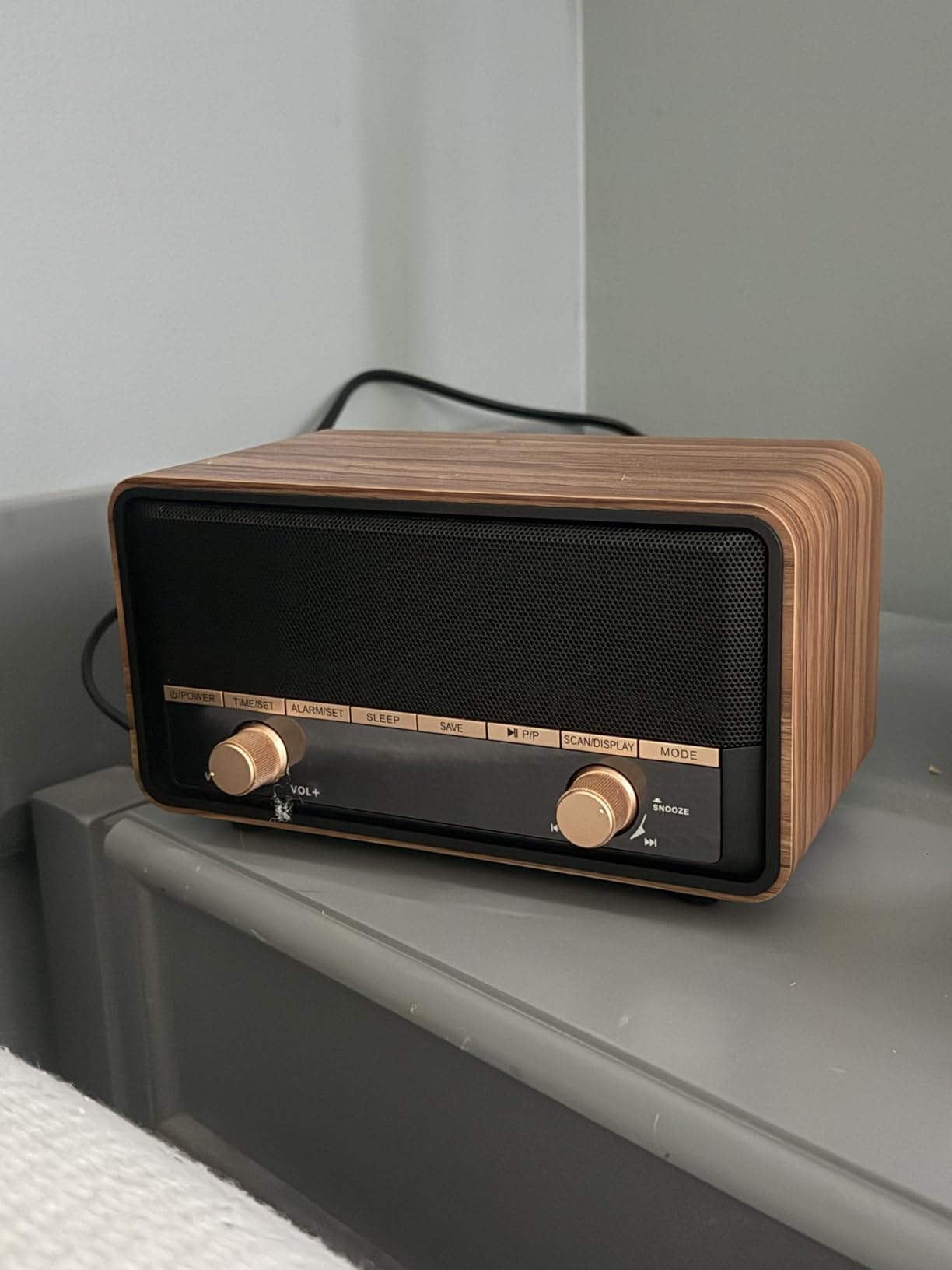 Vintage Wooden AM FM Radio Bluetooth Clock Radio for Bedroom | Digital Tabletop Radio, 80 Station Presets, Snooze, Sleep Timer, Clear LCD Display, For Bedroom, Home, Office, Deep Walnut customer photo 2
