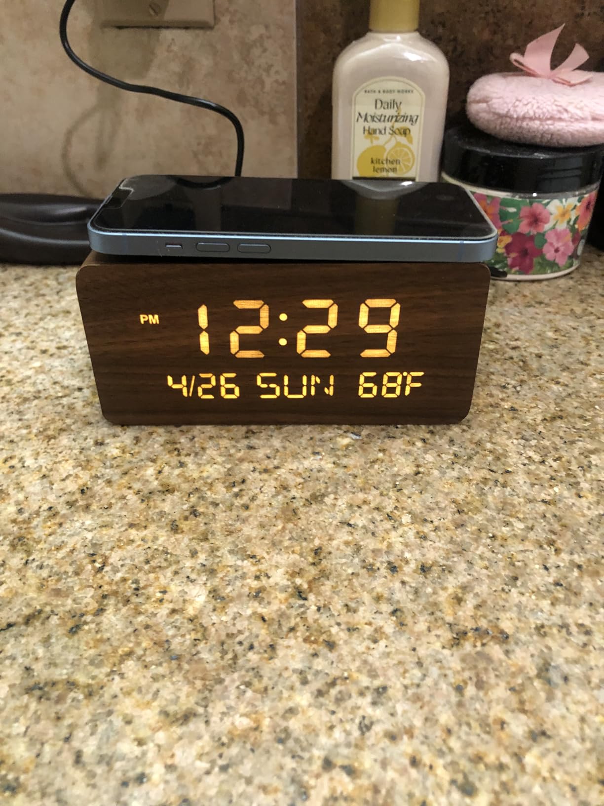 Premium Brown Wooden Digital Alarm Clock with Wireless Phone Charger, Dual USB Charging Ports, Dimmable LED Display, Date and Day of Week, Small Digital Desk Clock for Bedroom Nightstand Bedside Table customer photo 1