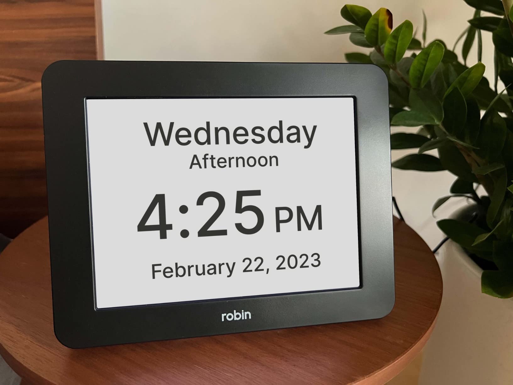Robin Clock 2026 with Day and Date for Elderly, Clocks for Seniors, Dementia Clock, Digital Calendar Elderly, Bedside Clocks Seniors, Alzheimers Products, Dementia Clocks Large, Black customer photo 2