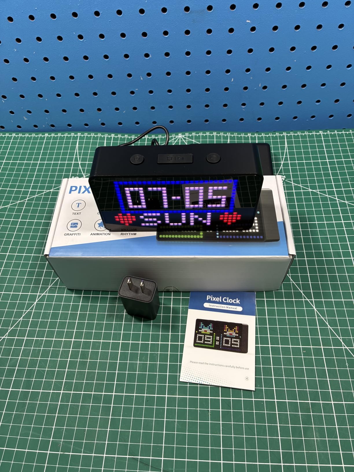 Programmable Pixel Digital Clock for Desk, Plug-in, Busy Box Sign, Pomodoro Timer, Alarm, Bluetooth APP Control, Custom Text, Patterns, Animations customer photo 1