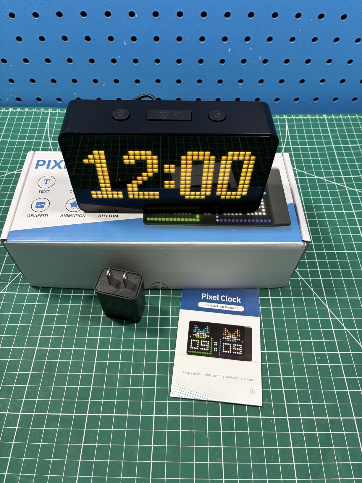 Programmable Pixel Digital Clock for Desk, Plug-in, Busy Box Sign, Pomodoro Timer, Alarm, Bluetooth APP Control, Custom Text, Patterns, Animations customer photo 2