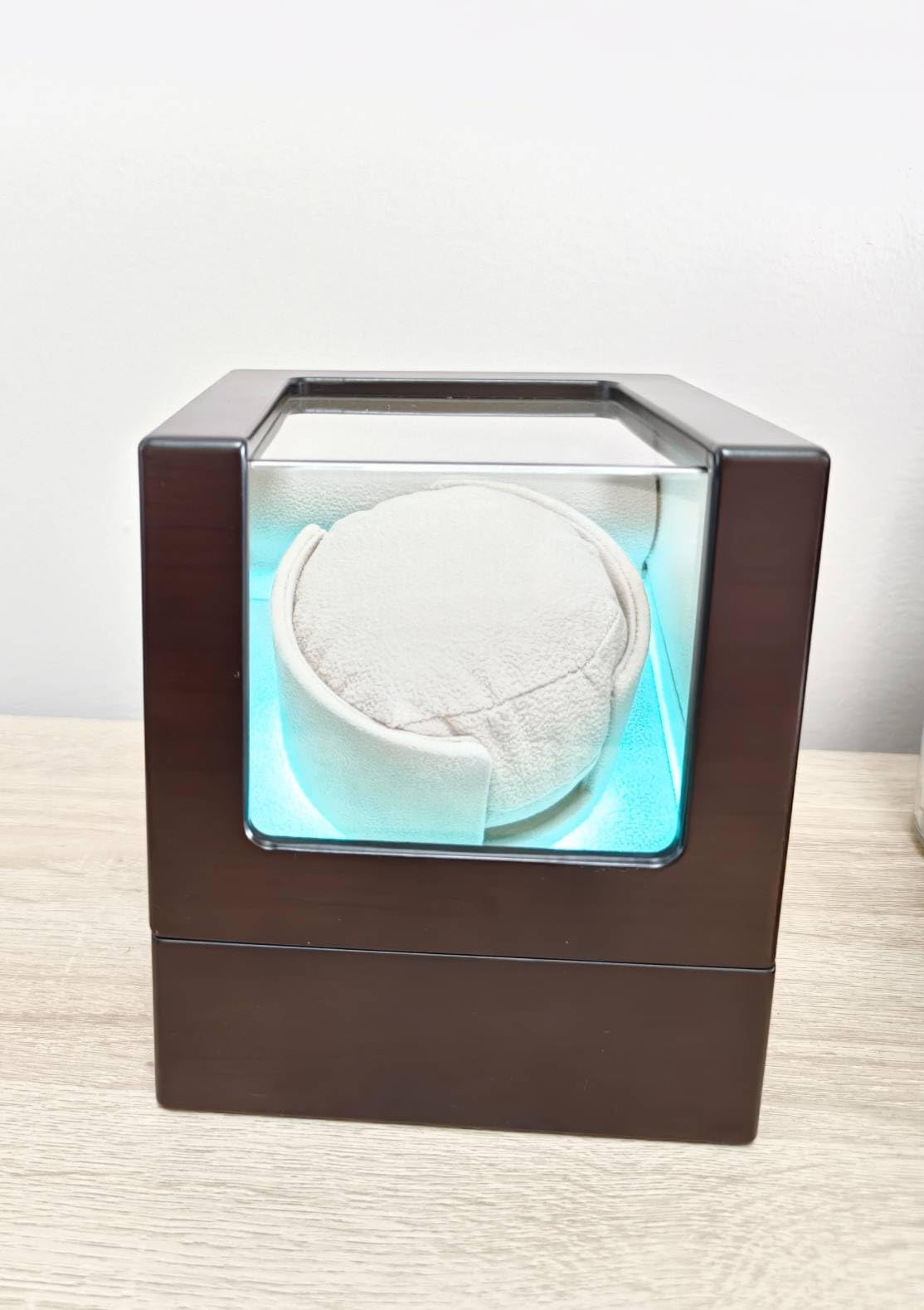 Single Wooden Watch Winder Box for Automatic Watches with Japanese Motor customer photo 2