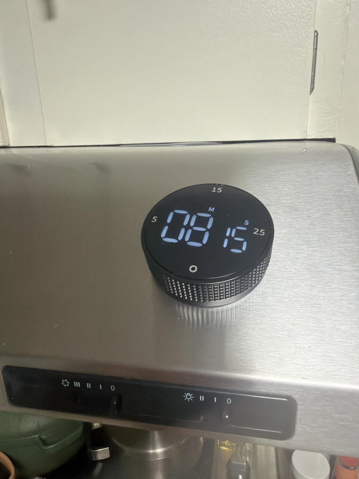 Digital Kitchen Timer - Magnetic Countdown Count Up Clock with Large LED Display, 5/15/25 Min Presets, 3 Volume Levels, Rotary Dial for Cooking, Productivity, Classroom customer photo 1