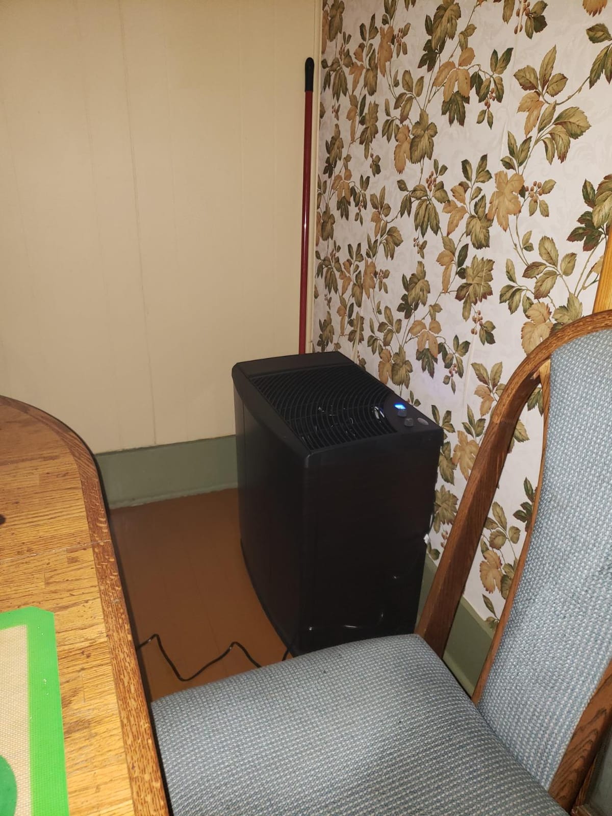 AIRCARE Digital Whole-House Console-Style Evaporative Humidifier (Copper Night) customer photo 2