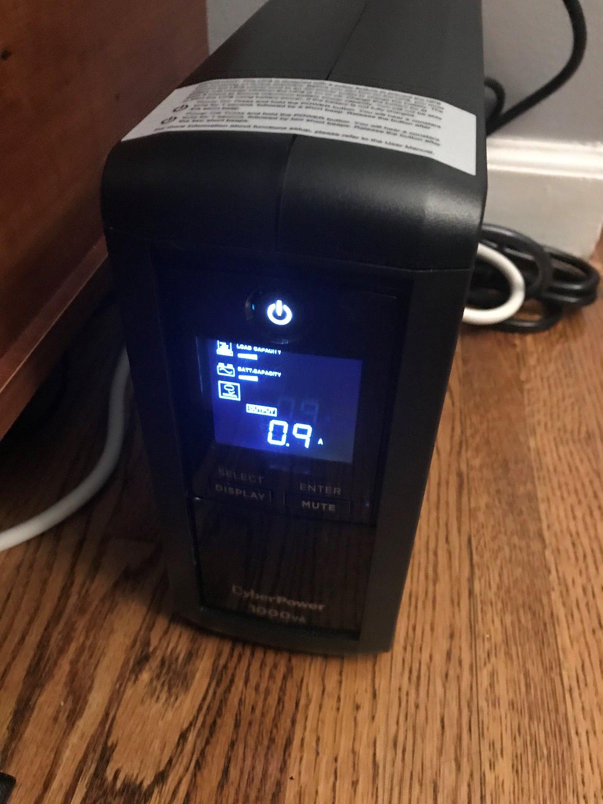 CyberPower CP1000AVRLCD Intelligent LCD UPS Battery Backup customer photo 1