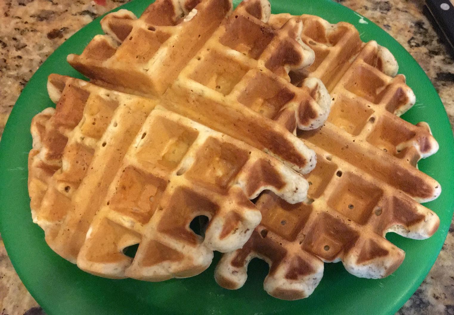 Presto 03510 Ceramic FlipSide Belgian Waffle Maker customer photo 2