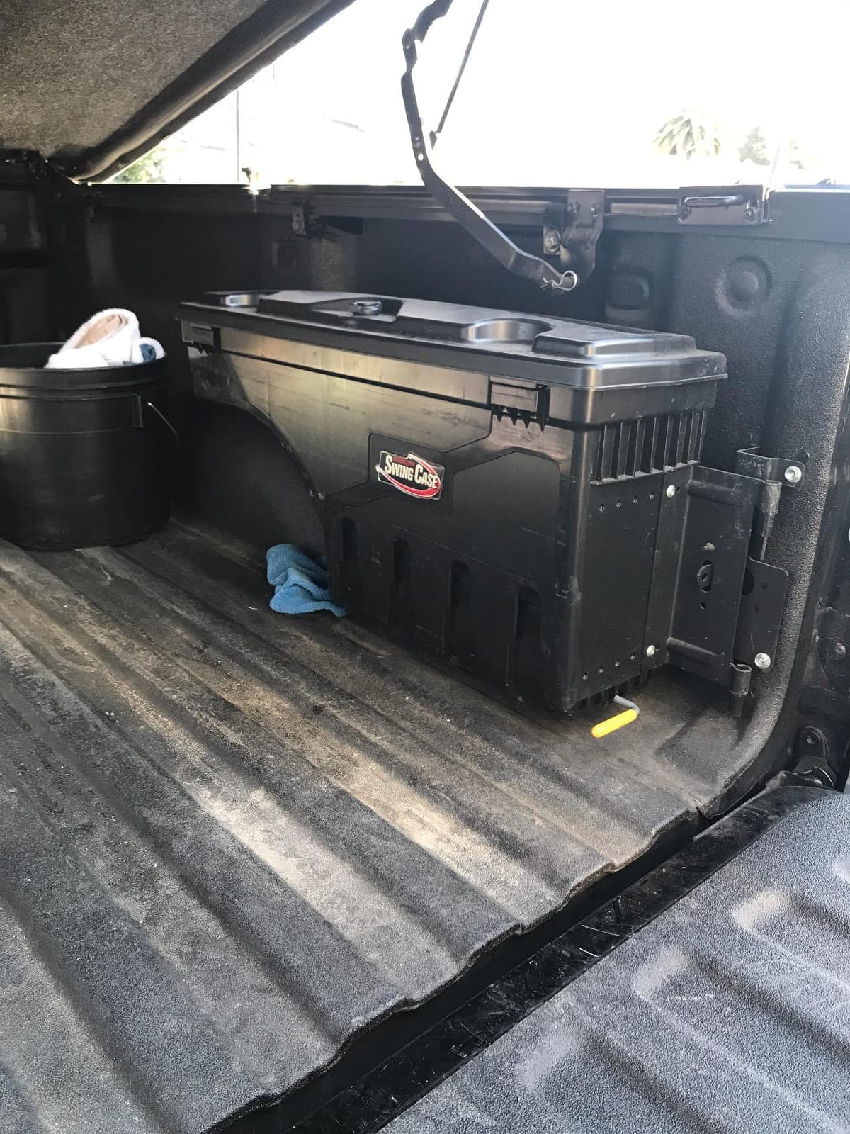RealTruck UnderCover SwingCase Truck Bed Storage Box | SC100D | Fits 2007 - 2019 Chevy/GMC Silverado/Sierra 2500/3500HD Drivers Side customer photo 2