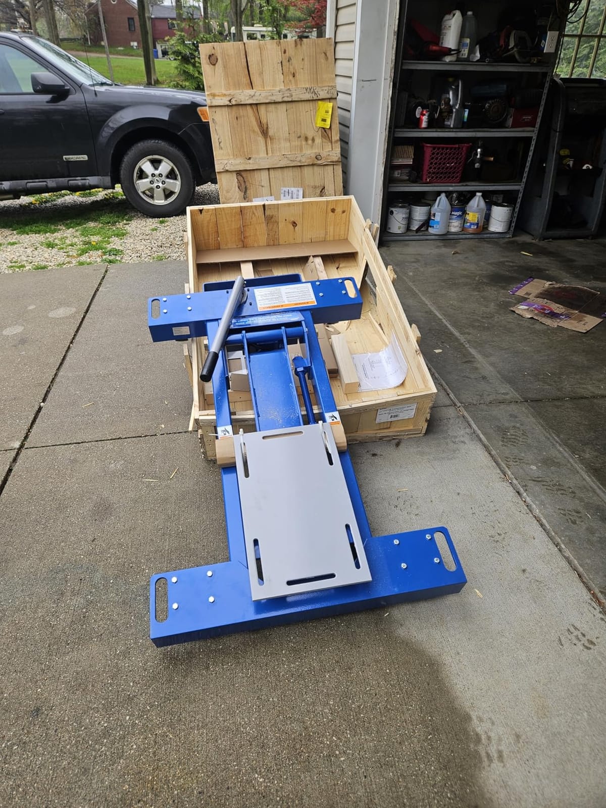OTC 5019A 2,200 lb. Low-Lift Transmission Jack with Premounted Adapter customer photo 1