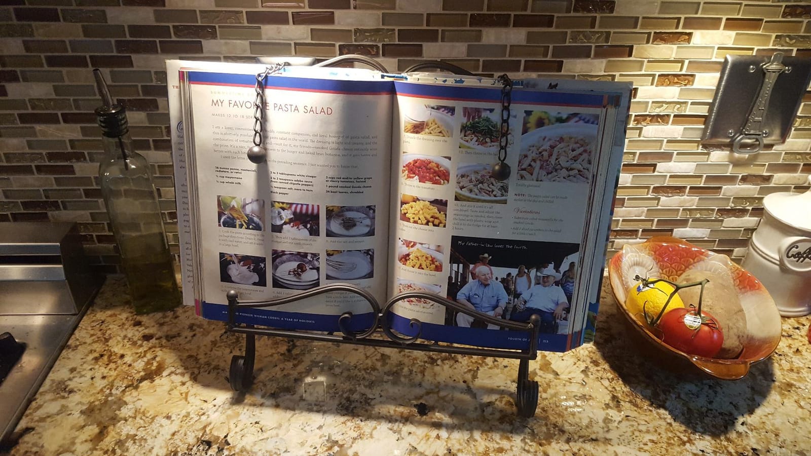 Tripar Swirl Design Metal Cookbook Stand for Cookbooks, Tablets, Recipes, Portable, Adjustable, Free Standing customer photo 1