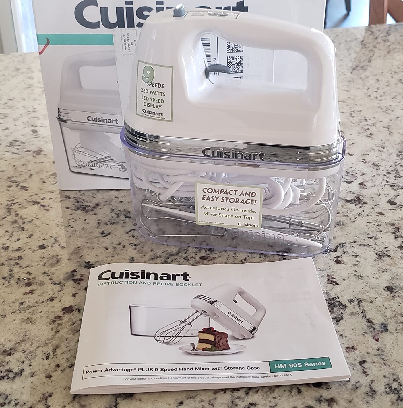 Cuisinart Electric Hand Mixer, 9 Speeds, Extra Long Beaters, 220W customer photo 2