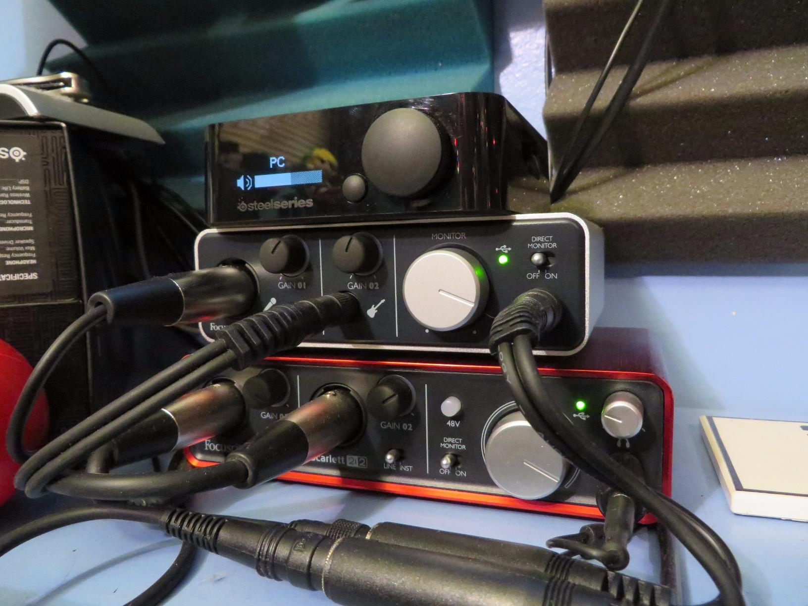 Focusrite Scarlett 2i2 (1st Gen) USB Recording Audio Interface customer photo 1
