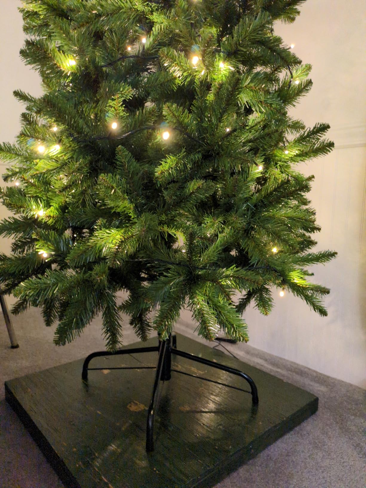 National Tree Company 7.5ft Unlit Kingswood Fir Slim Christmas Tree customer photo 2