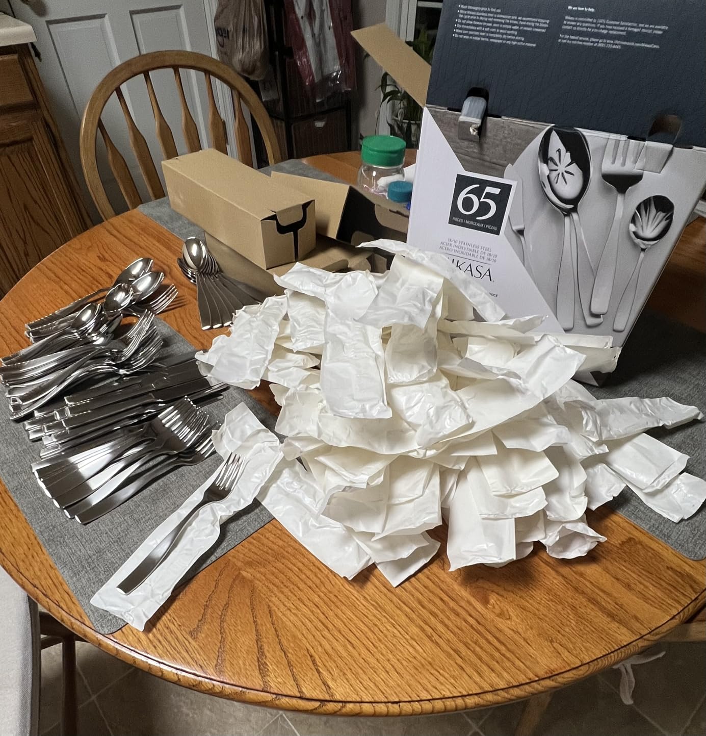 Mikasa Satin Loft 65-Piece Flatware Set, Service for 12, 18/10 Stainless Steel Silverware with Satin Finish, Includes Serving Utensils, Dishwasher Safe customer photo 2