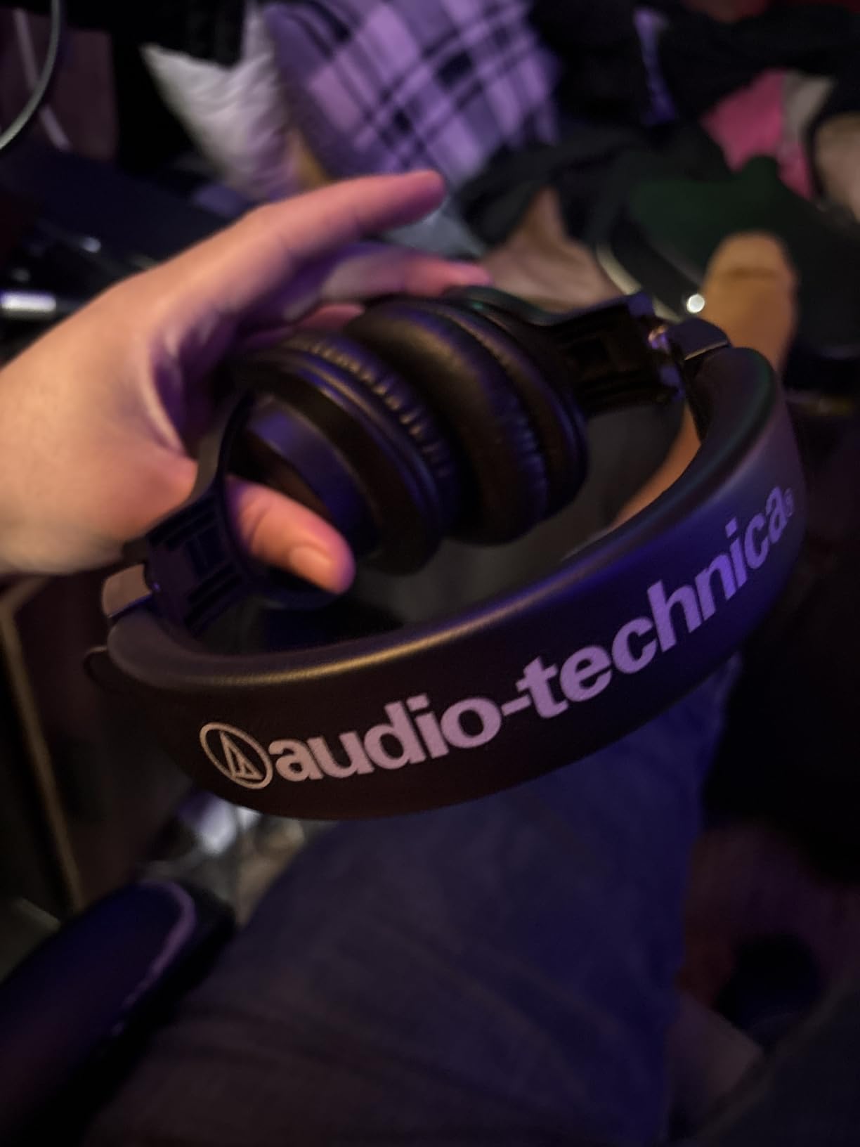 Audio-Technica ATH-M20x Professional Studio Monitor Headphones, Black customer photo 2