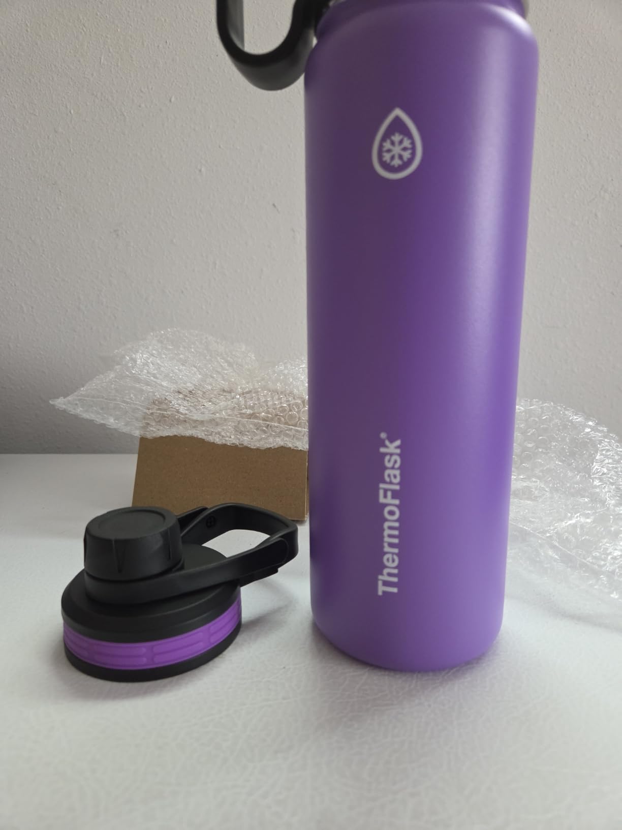 ThermoFlask 40 oz Double Wall Vacuum Insulated Stainless Steel Water Bottle - Reusable with Leakproof Chug & Straw Lids - Keeps Drinks Cold 24 hr/Hot 12 hr - Easy Maintenance - Gym/On-the-Go, Cobalt customer photo 1