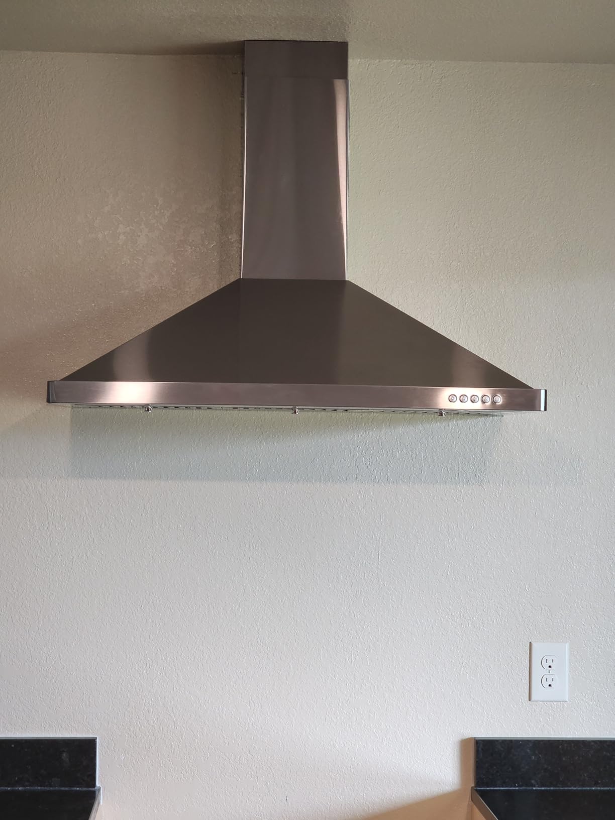 36 in. Vista Coll 380 CFM Ducted Wall Mount Range Hood LED, Stainless Steel customer photo 2