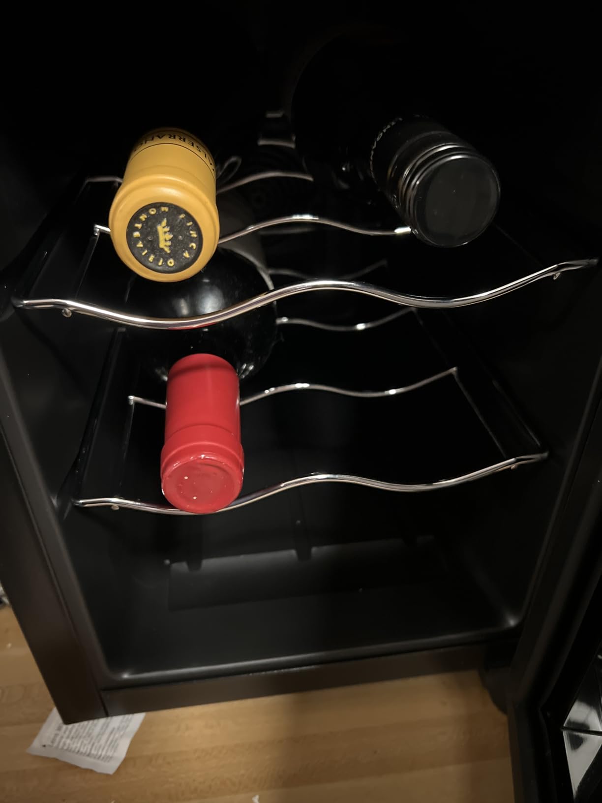 Koolatron 6 Bottle Wine Cooler, Black, Thermoelectric Wine Fridge, 0.65 cu. ft. (16L), Freestanding Wine Cellar, Red, White and Sparkling Wine Storage for Small Kitchen, Apartment, Condo, RV customer photo 1