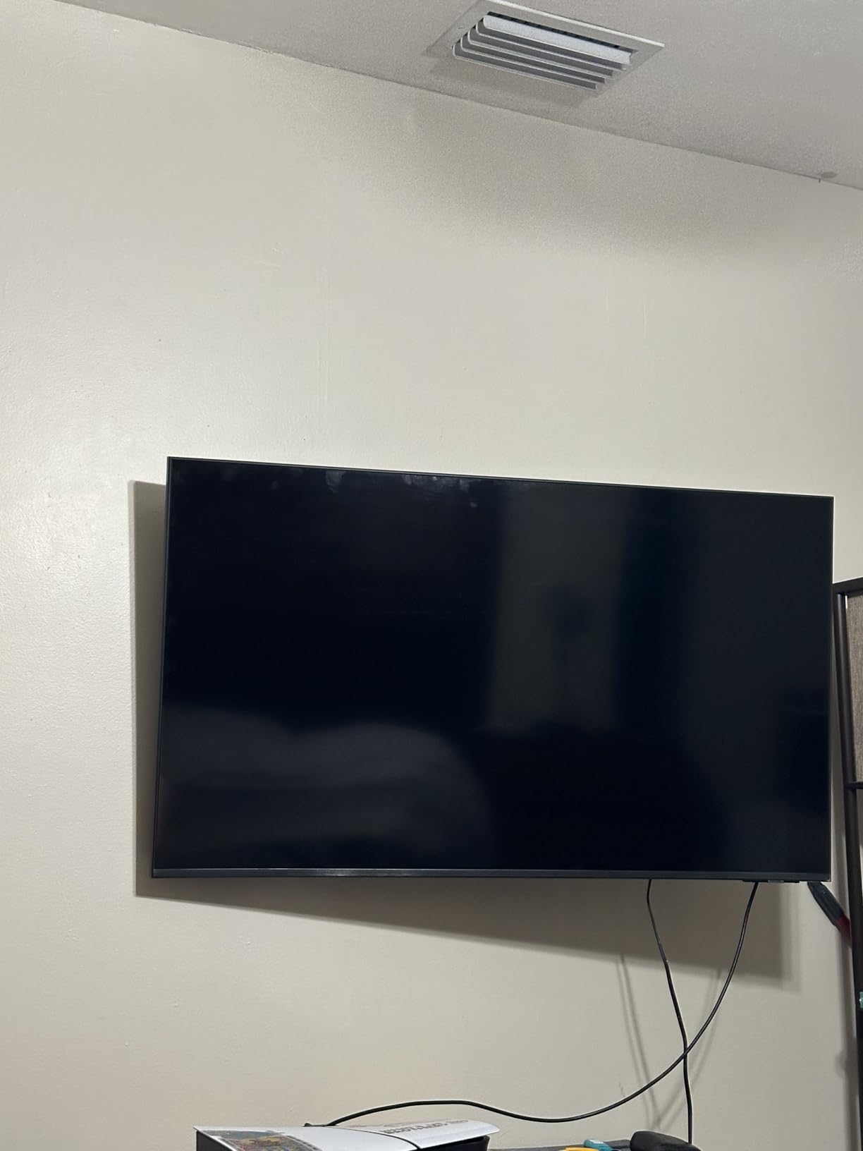 Mounting Dream Full Motion TV Wall Mount for 32-70 Inch TVs up to 99lbs | Mount Bracket with Swivel and Tilt, TV Bracket with Articulating Dual Arms, Fits 16” Studs, Max VESA 400X400 mm, MD2380 customer photo 1