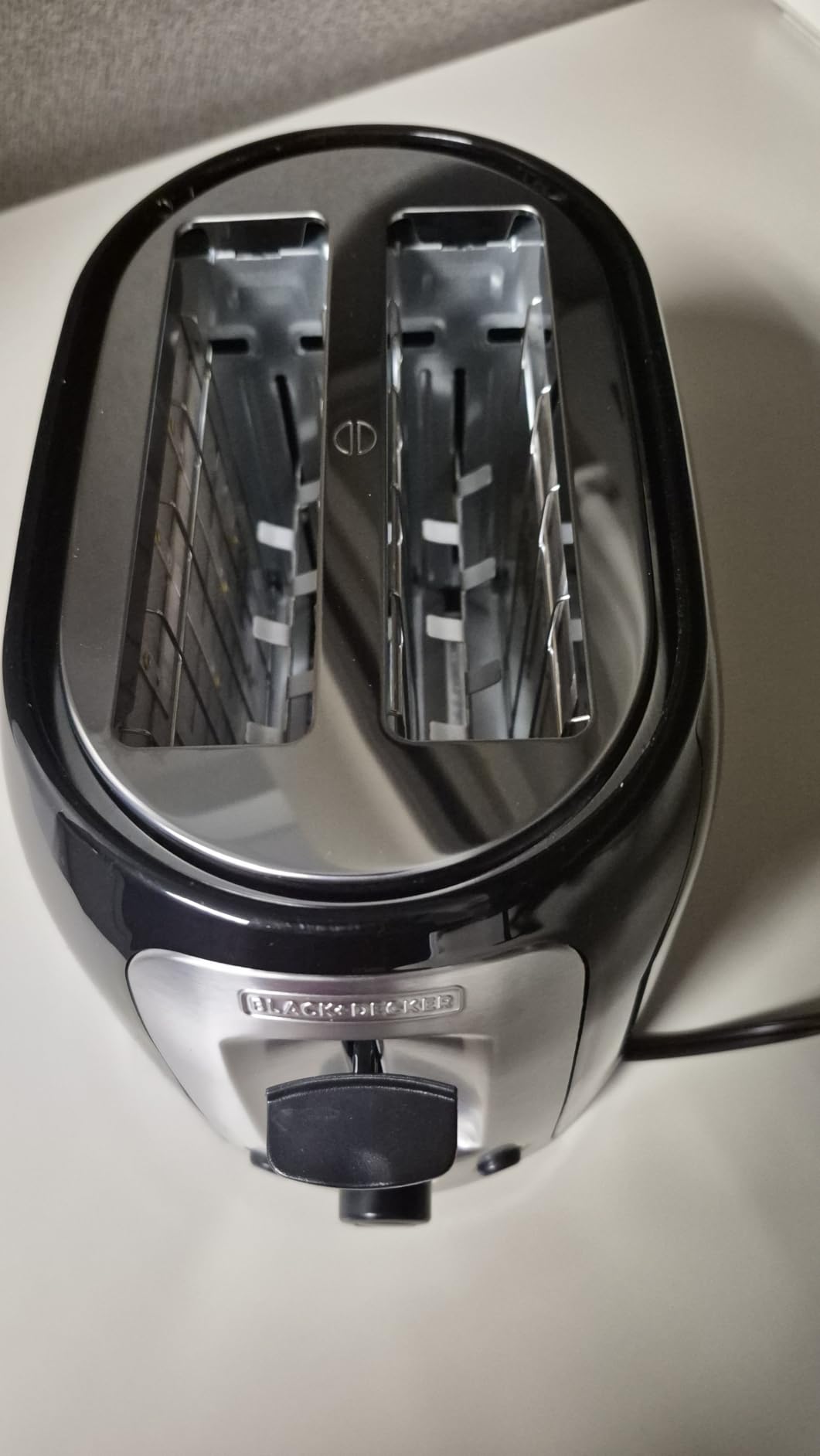 BLACK+DECKER 4-Slice Toaster with Extra-Wide Slots customer photo 1
