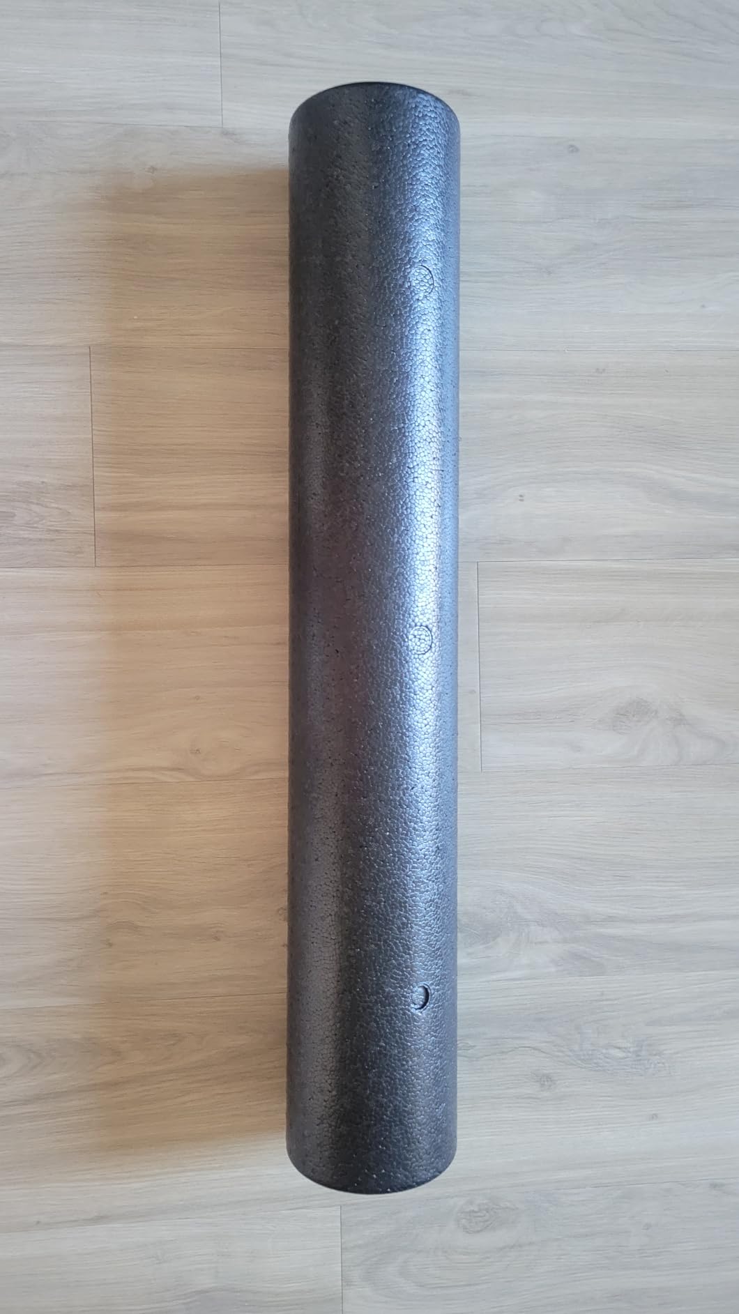 Amazon Basics High-Density Foam Roller for Exercise, Stretching and Muscle Recovery, 36 Inches, Black customer photo 1
