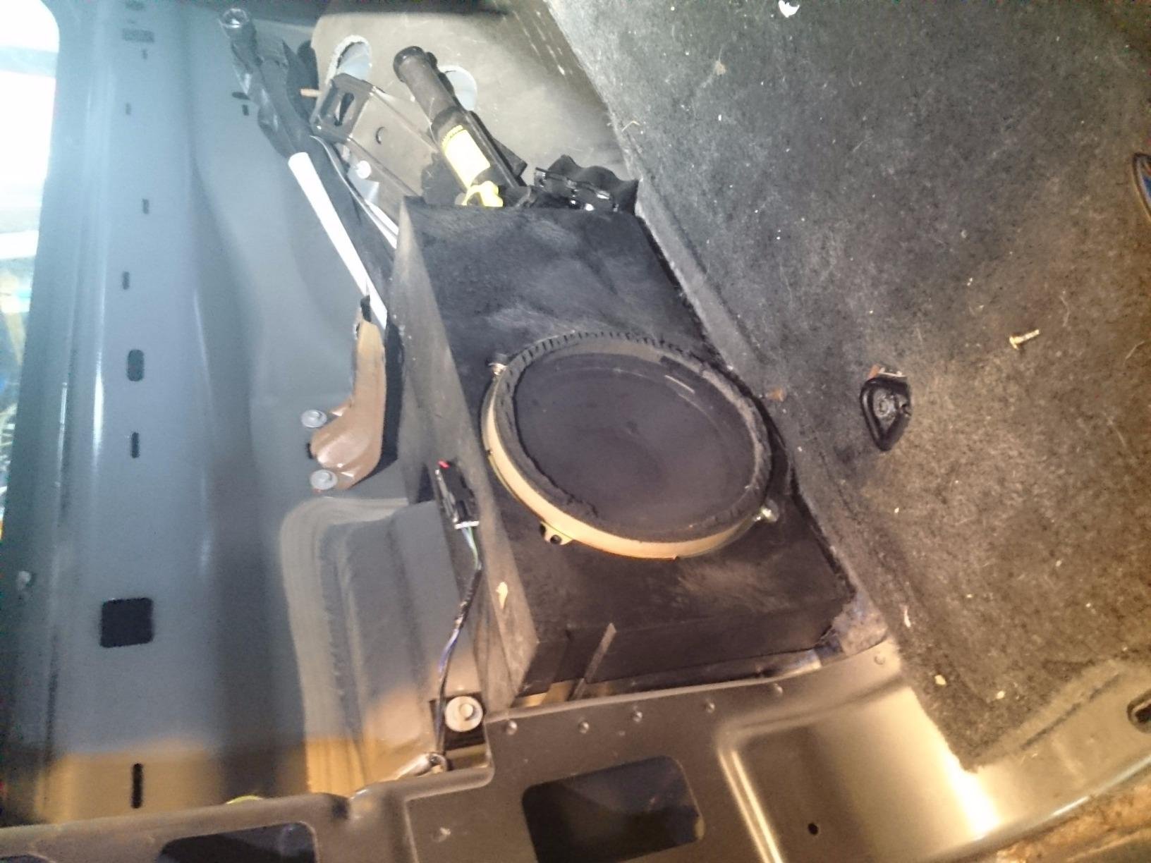 MB Quart Discus 10 Inch 400W Shallow Mount 4 Ohm DVC Car Subwoofer customer photo 1