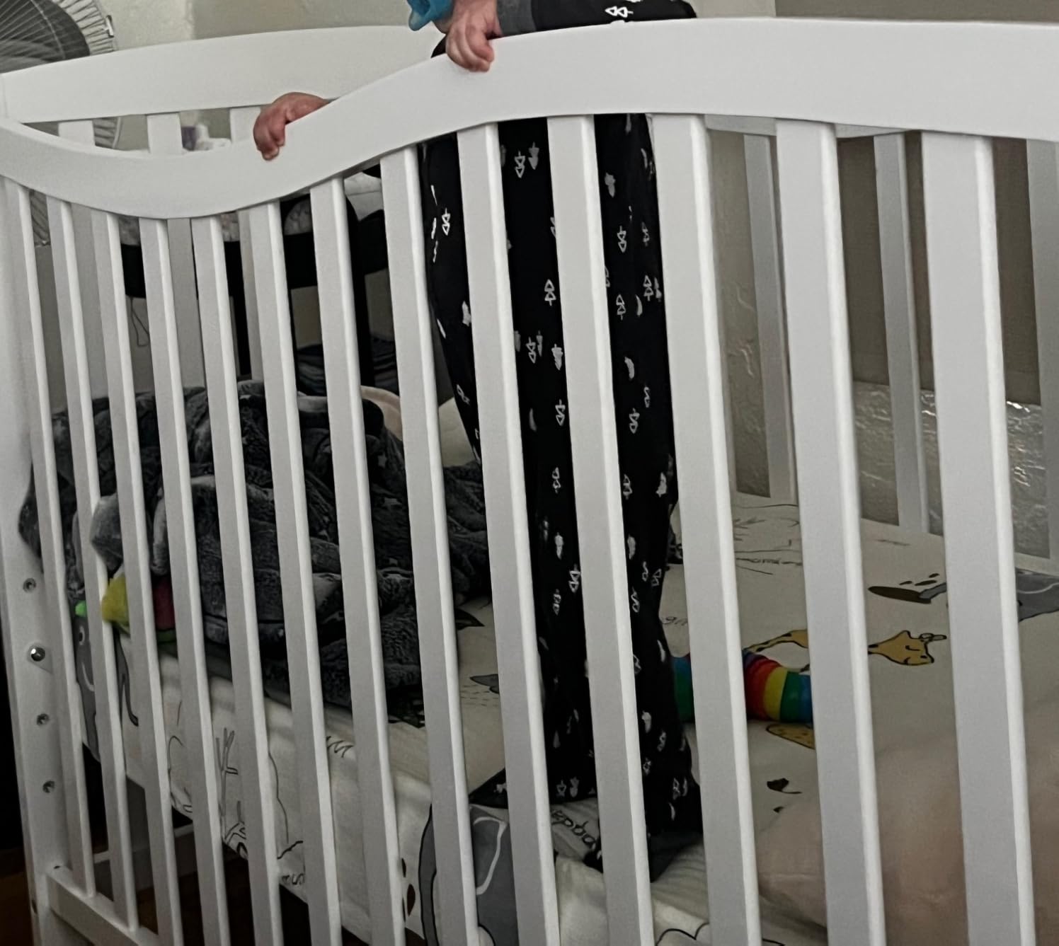 Dream On Me Chelsea 5-in-1 Convertible Full Size Baby Crib, GREENGUARD Gold customer photo 2