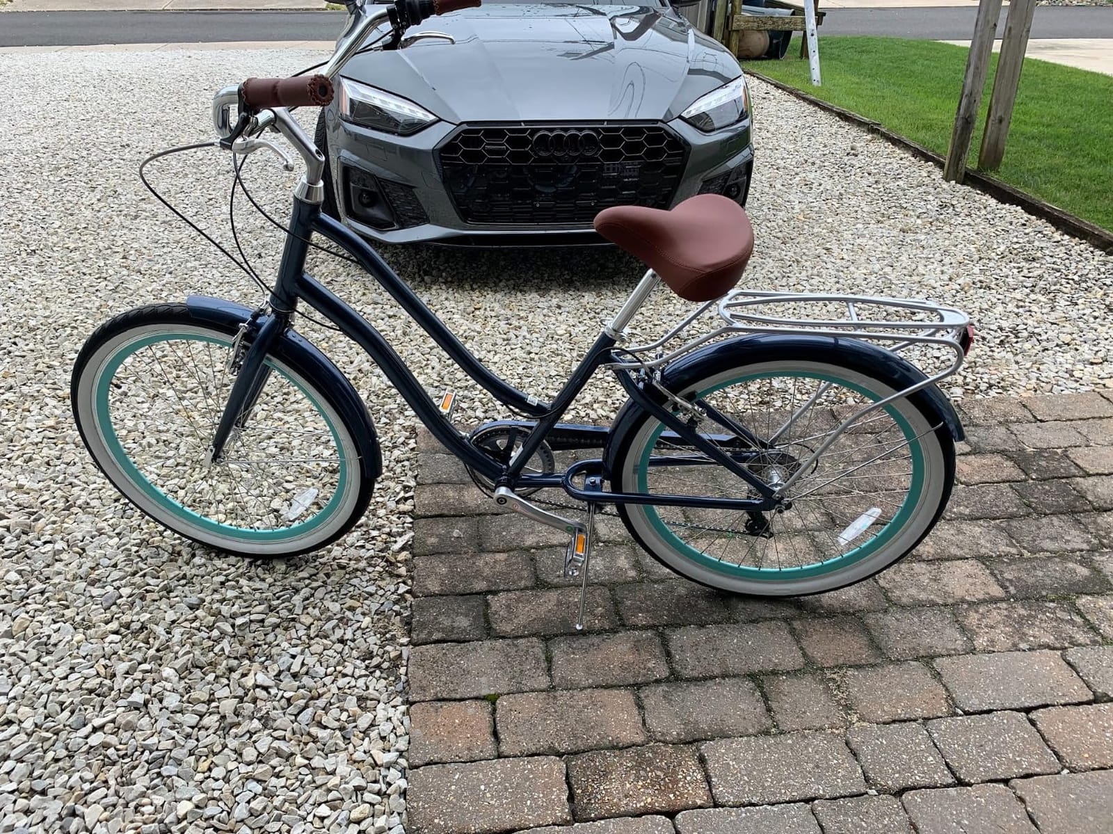 sixthreezero EVRYjourney Women's Beach Cruiser Bike, Step-Through Touring Hybrid Bicycle customer photo 1