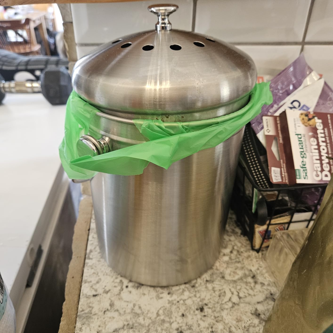 Utopia Kitchen Countertop Compost Bin 1.3 Gallon, Stainless Steel, Silver customer photo 2