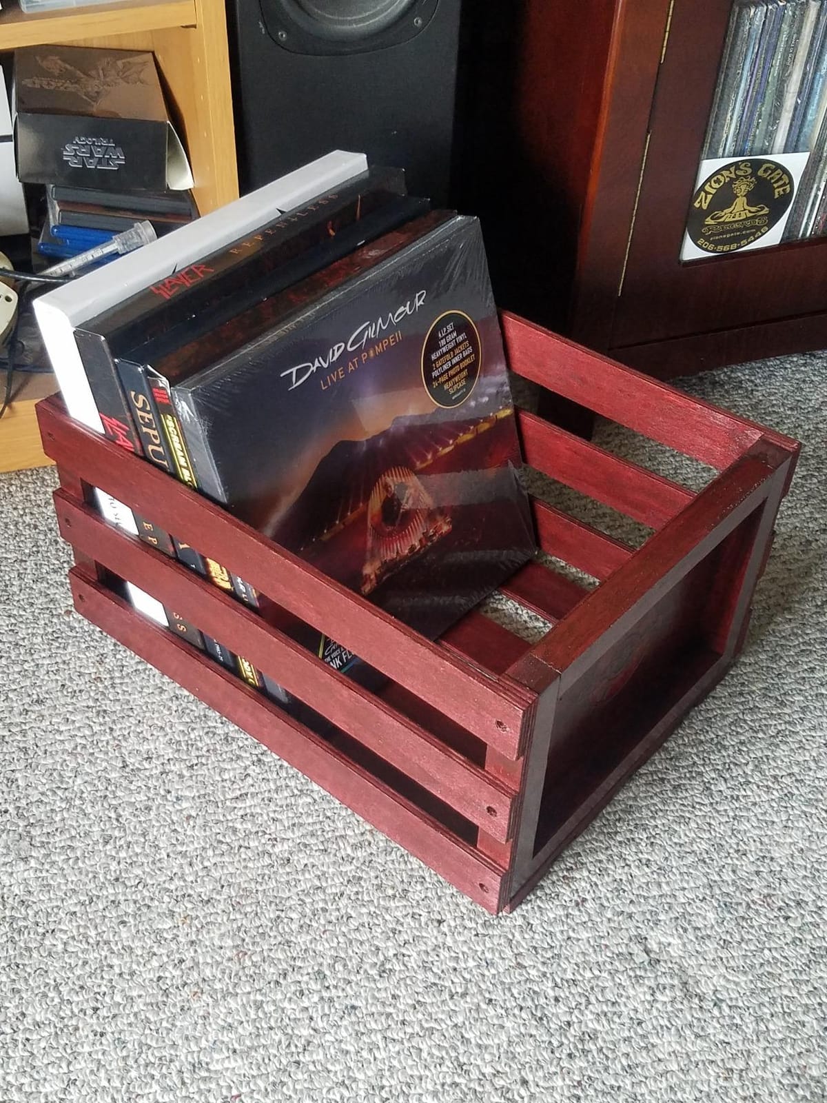 Crosley AC1004A-NA Record Storage Crate Holds up to 75 Albums, Natural customer photo 1