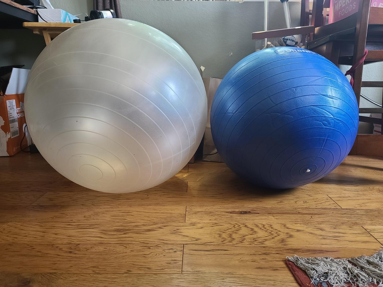 URBNFit Yoga Ball - Anti-Burst Exercise Ball Large customer photo 2