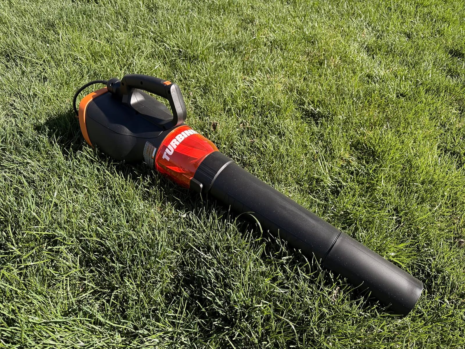 WORX 12 Amp Turbine Electric Leaf Blower for Daily Leaf Removal, WG520 customer photo 2