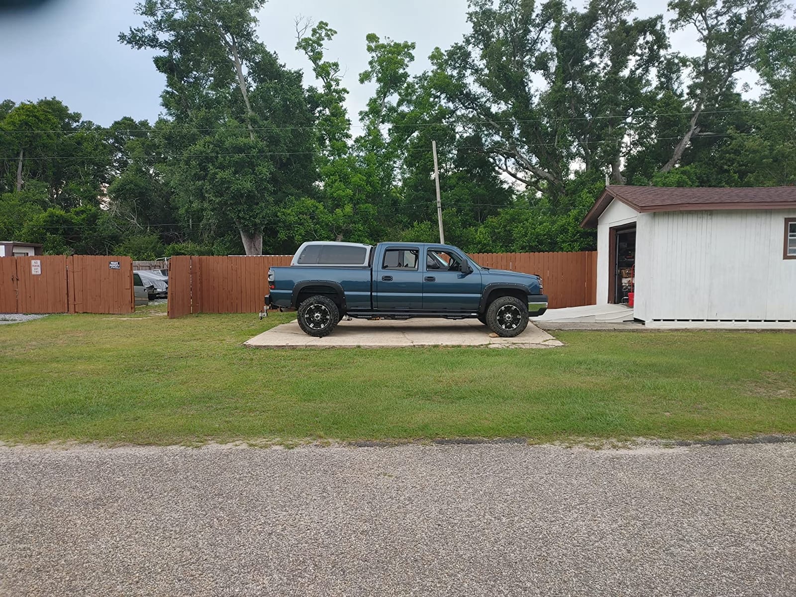 Spec-D Tuning 4PC Smooth Paintable Pocket Rivet Style Fender Flares customer photo 2