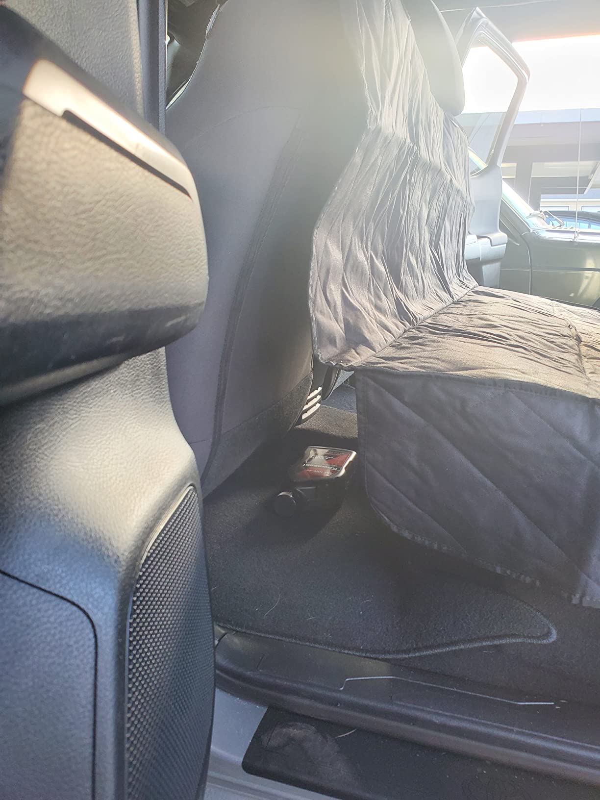 Half Hammock Dog Seat Cover for Back Seat - Waterproof Half Backseat Dog Cover, Space Saving Split Seat Design, Universal Fit & Heavy Duty Pet Restraint customer photo 2