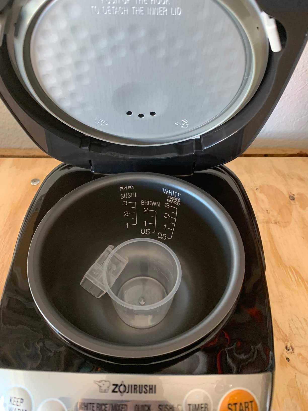 Zojirushi Micom 3-Cup Compact Size, Multiple Settings, Stainless Steel Made, Built-In Retractable Power Cord and Easy to Transport Rice Cooker and Warmer customer photo 1