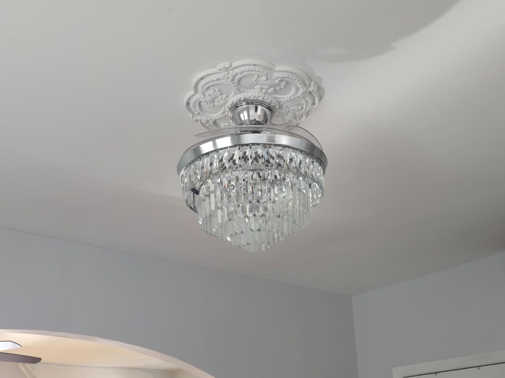 Ekena Millwork CM17RO2 18