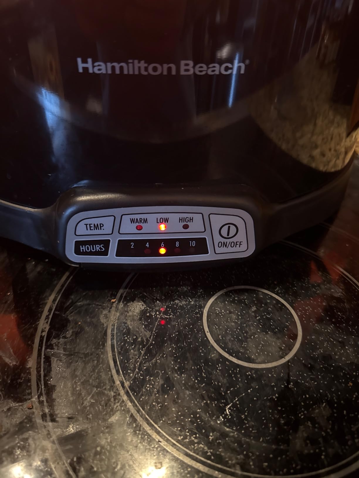 Hamilton Beach Portable 7 Quart Programmable Slow Cooker with Three Temperature Settings, Lid Latch Strap for Easy Travel, Dishwasher Safe Crock, Black (33474G) customer photo 2