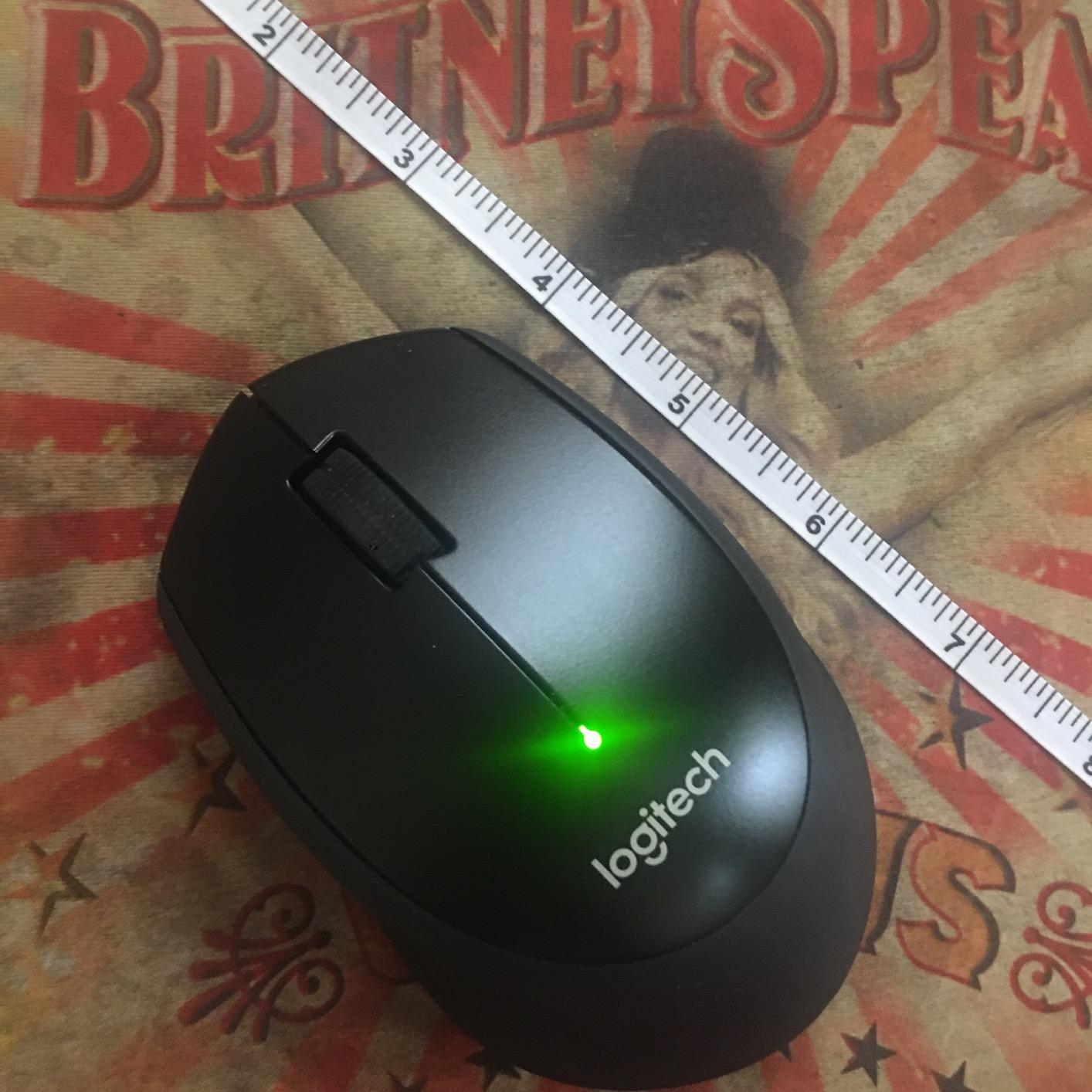 Logitech M330 Silent Plus Full Size 2.4 GHz Wireless Mouse - Black customer photo 1
