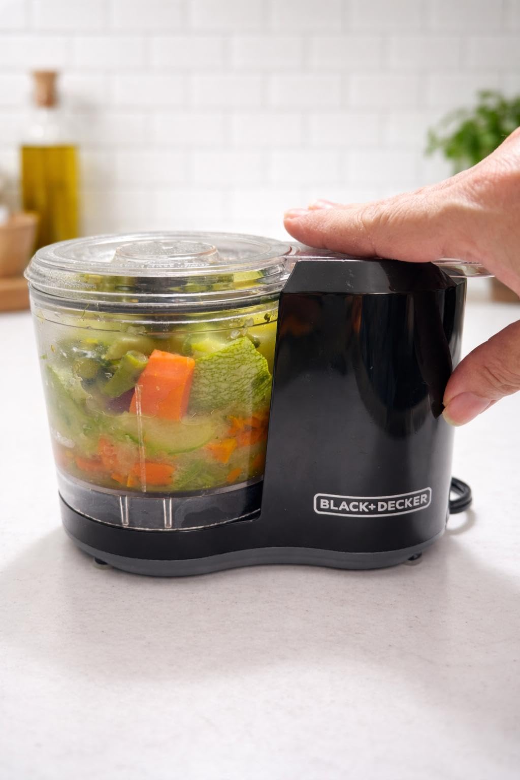 BLACK+DECKER 1.5-Cup Electric Food Chopper, One Touch Pulse, 150W Motor, Stay-Sharp Blade, Dishwasher Safe customer photo 2