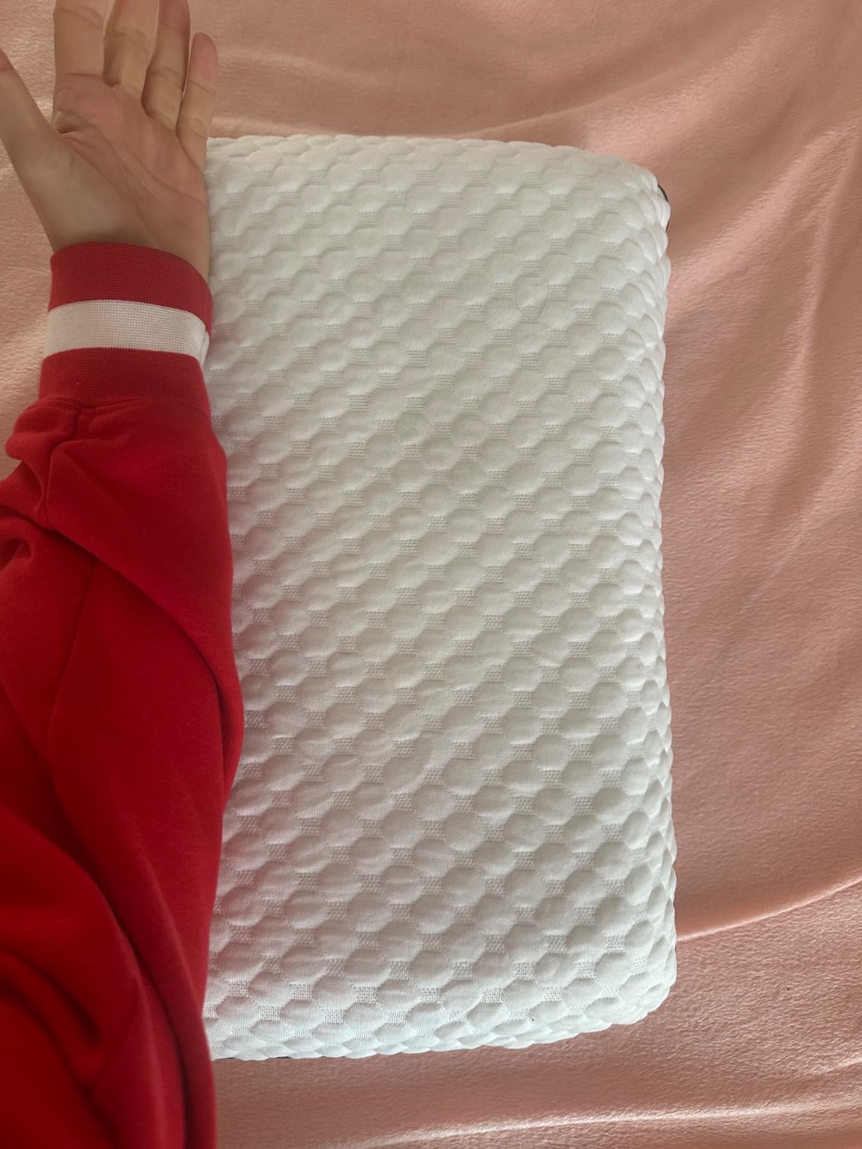 Weekender Cooling Gel Memory Foam Pillow for Sleeping - Standard Size, Ventilated Cooling Pillow for Side & Back Sleepers, Neck & Shoulder Support, Medium Firm, Washable Cover customer photo 1