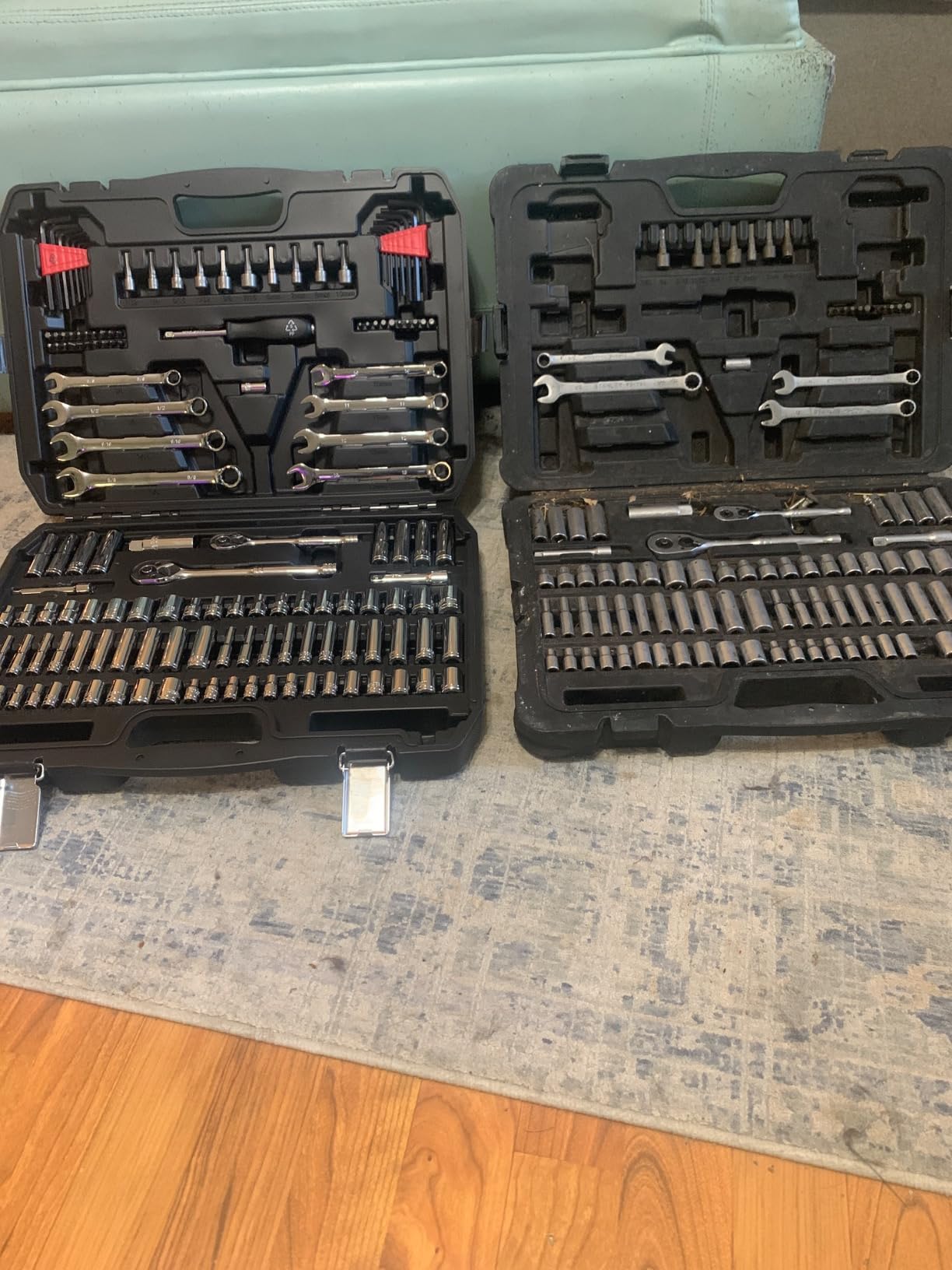 Amazon Basics Mechanic's Socket Tool Set With Case, Metric Sizes, 145-Piece customer photo 1