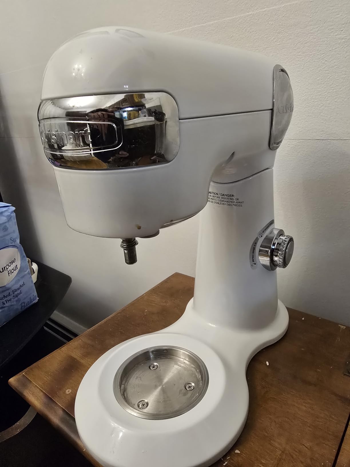 Cuisinart Stand Mixer, 12 Speed, 5.5 Quart Stainless Steel Bowl, Chef’s Whisk, Mixing Paddle, Dough Hook, Splash Guard w/ Pour Spout, Periwinkle Blue, SM-50TQNAS customer photo 1