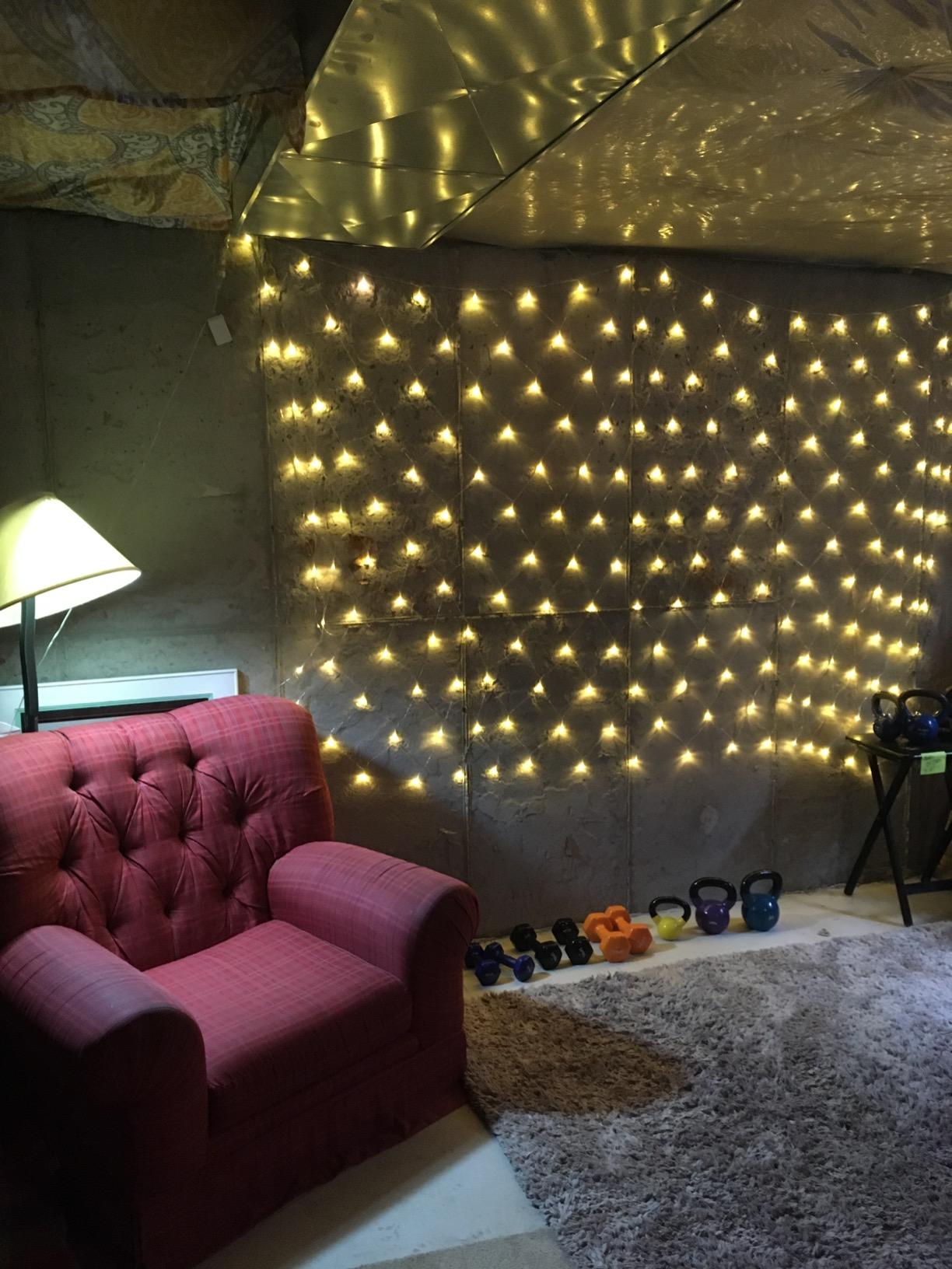 Net Mesh String Lights Waterproof, 200 Light Bubbles, 8 Lighting Modes, for Indoor Outdoor, Curtain, Christmas Tree, Bush, Party, Wedding, Fairy, Wall Decoration (9.8 ft x 6.6 ft, Blue) customer photo 1