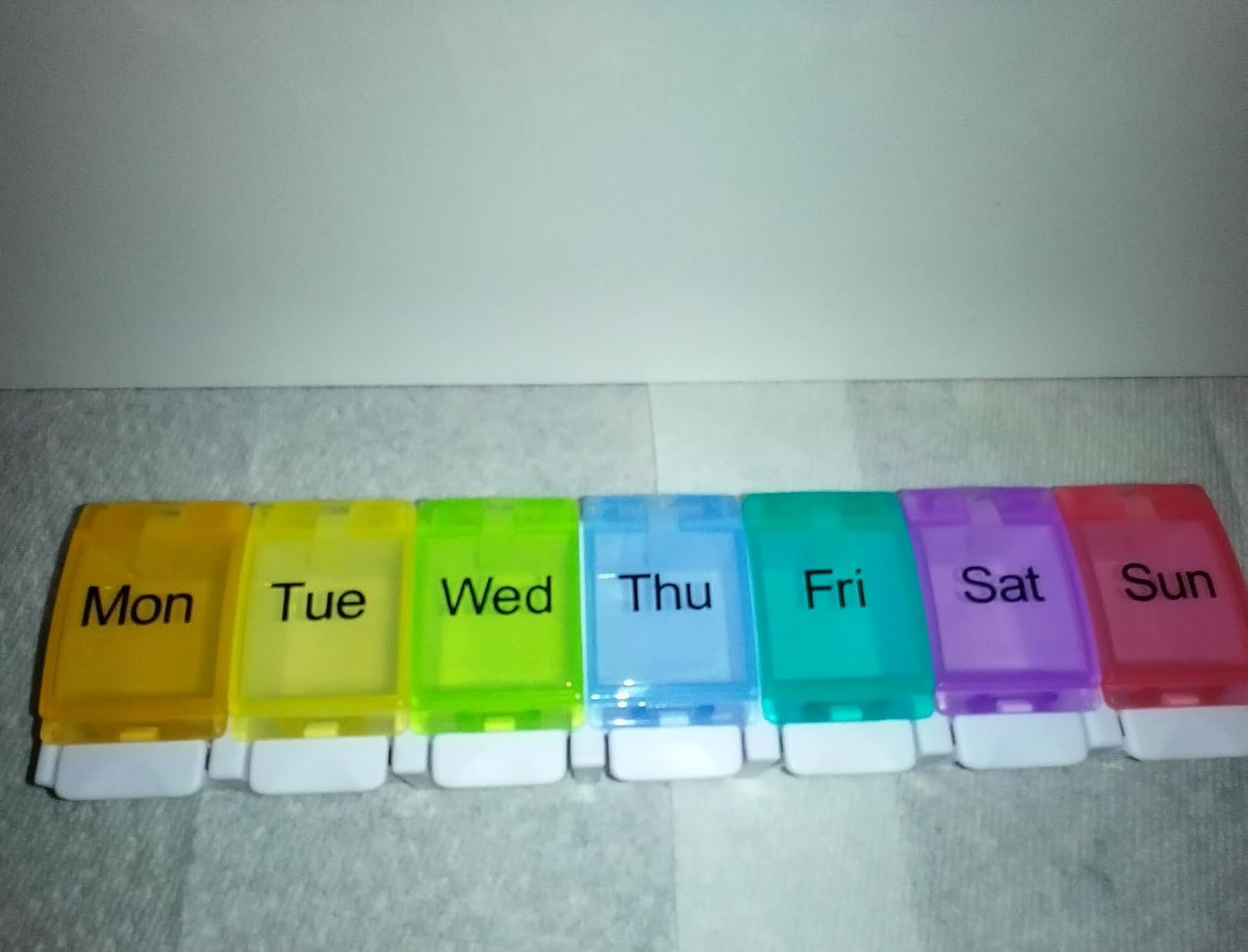 AUVON Weekly Pill Organizer Arthritis Friendly, BPA Free Travel 7 Day Pill Box Case with Spring Open Design and Large Compartment to Hold Vitamins, Cod Liver Oil, Supplements and Medication customer photo 2