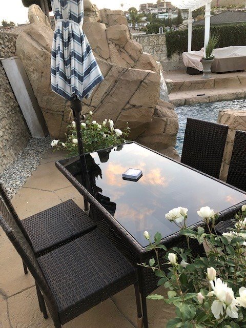 Tangkula 5 Piece Patio Wicker Dining Set, Outdoor Rattan Table and Chairs with w/Tempered Glass Table Top & Padded Cushions, Wicker Patio Conversation Furniture Set for Balcony Patio Garden Poolside customer photo 1