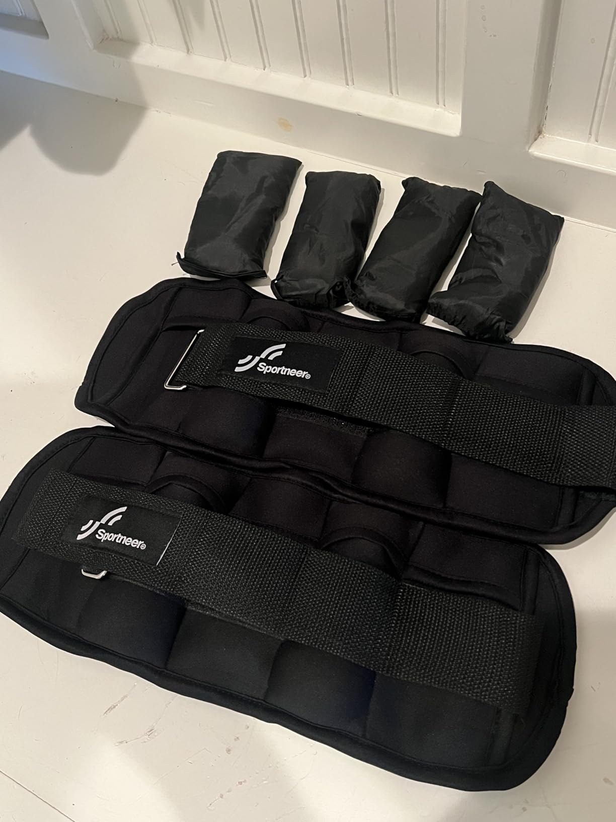 Sportneer Adjustable Ankle Weights, 2-10 lb per Pair, Removable Weights | Soft neoprene for women and men. Adjusts from 1-5 lb each for walking, running, Pilates, home workouts, physical therapy. customer photo 1