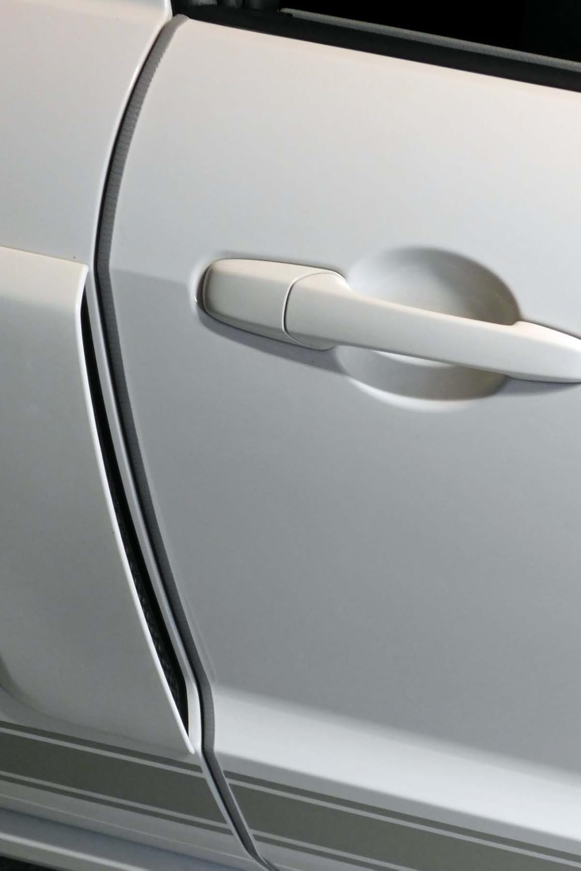 Winunite 32.8ft (10m) No Glue Car Door Edge Guards Black customer photo 2