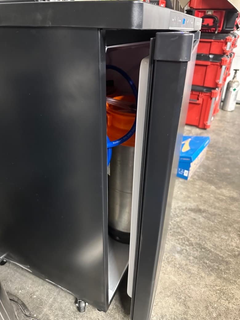 EdgeStar BR3002 24 Inch Wide Kegerator Conversion Refrigerator for Full Size Kegs with Deep Chill Mode - Black customer photo 1