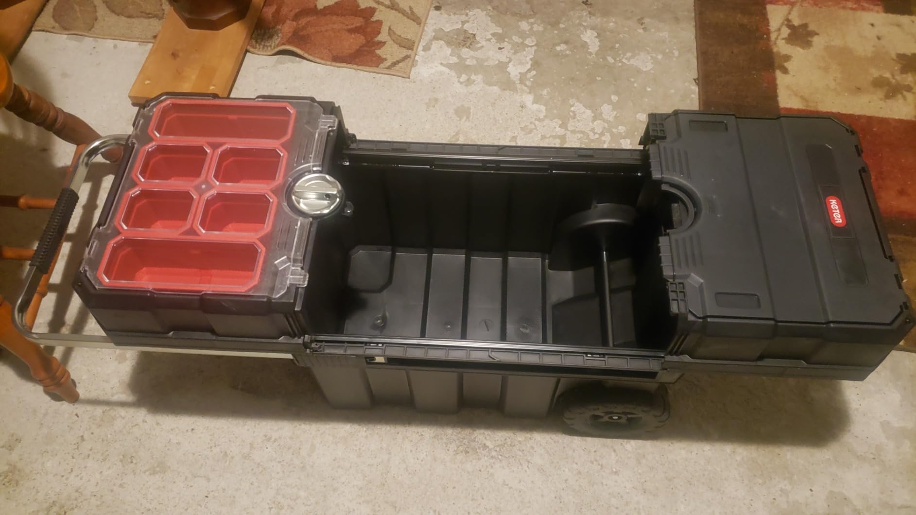 Keter Masterloader Resin Rolling Tool Box with Locking System and Removable Bins – Perfect Organization and Storage Chest for Power Drill, Tape Measure, and Screwdriver Set, Black | Black, Heavy Duty, Weatherproof, All Terrain Wheels, Durable, Easy Slide Open, Removable Organizers, Telescoping Handle customer photo 2